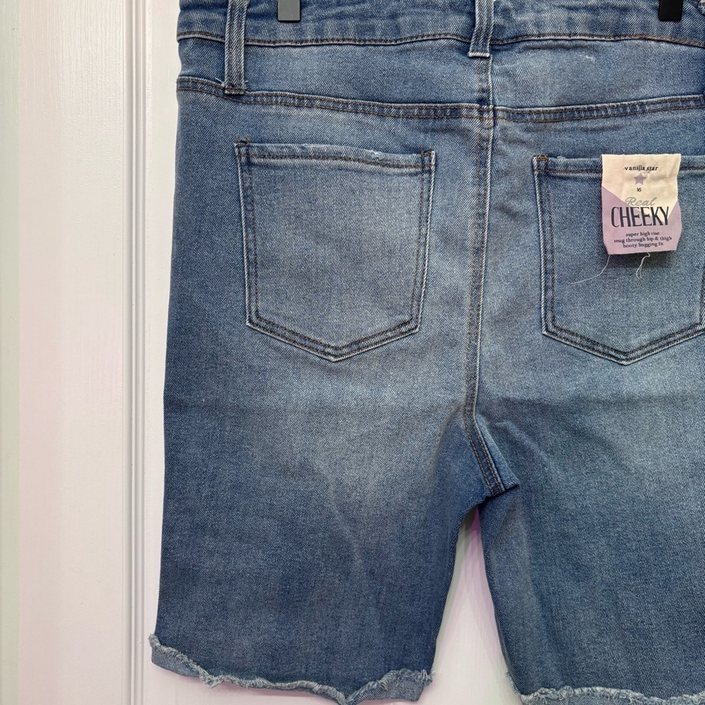 Mid Wash Distressed Denim Shorts | Vanilla Star 16 - Picture 9 of 11